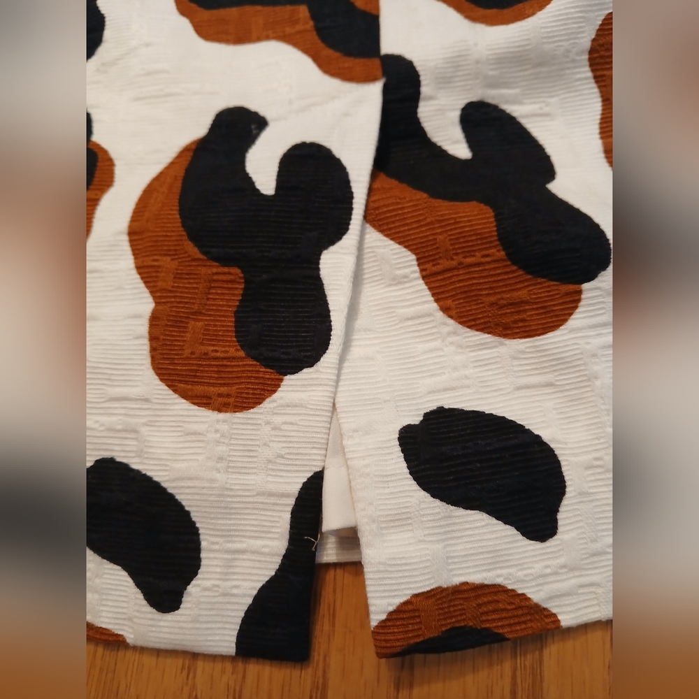 Talbots Like New Condition. Size 6P. Animal Print Women's Skirt. - Picture 2 of 7